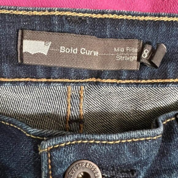 Levi's bold curve mid rise straight size 8 jeans - Picture 6 of 7
